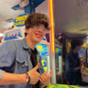 Meet your Posher, Daniel